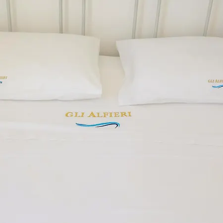 Gli Alfieri A Posto Vecchio Affittacamere 3*