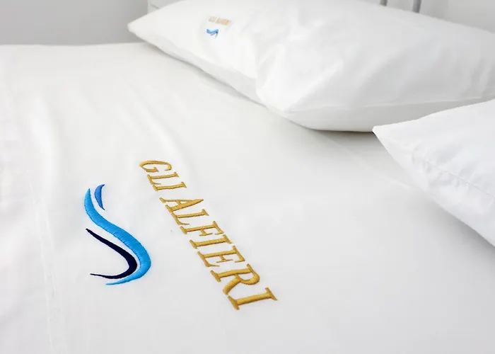 Gli Alfieri A Posto Vecchio 마리나 디 페스콜루스