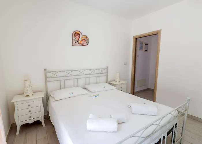 Gli Alfieri A Posto Vecchio 게스트하우스 3*