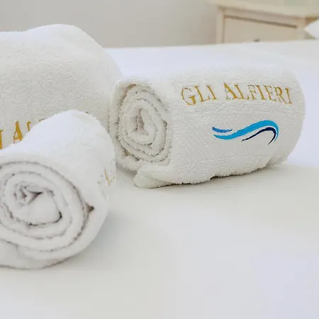 بيت ضيافة Gli Alfieri A Posto Vecchio 3*