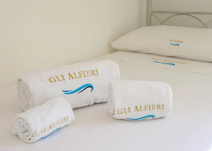 Gli Alfieri A Posto Vecchio 게스트하우스 마리나 디 페스콜루스